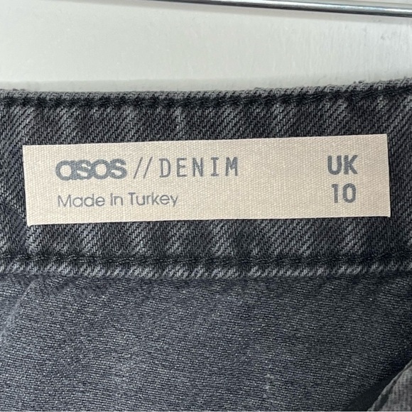 Asos Charcoal Mid Rise Denim Mini Skirt Distressed Frayed Raw Hem 100% Cotton - Picture 4 of 5